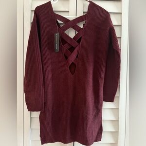 Ambiance Apparel NWT Burgundy Wine Back Criss Cross Tunic Sweater Size Small